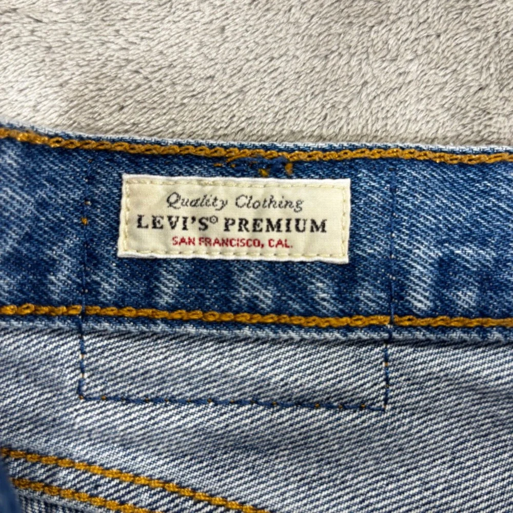 Levis 501 Big E Cut Off Shorts Womens 31 Blue Premium Excellent Distressed Denim
